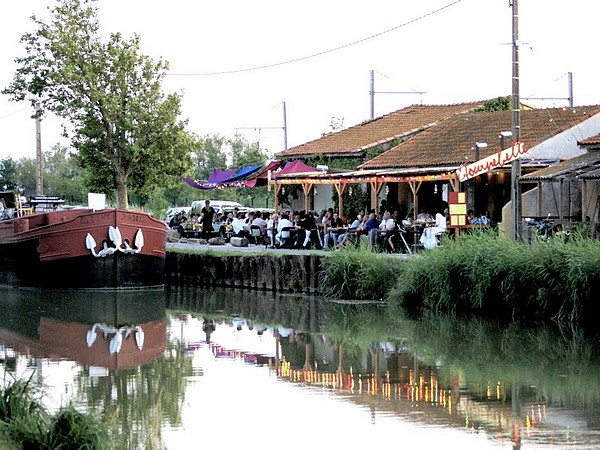 RESTAURANT GUINGUETTE LE TOURNEBELLE RESTAURANT GUINGUETTE LE TOURNEBELLE
