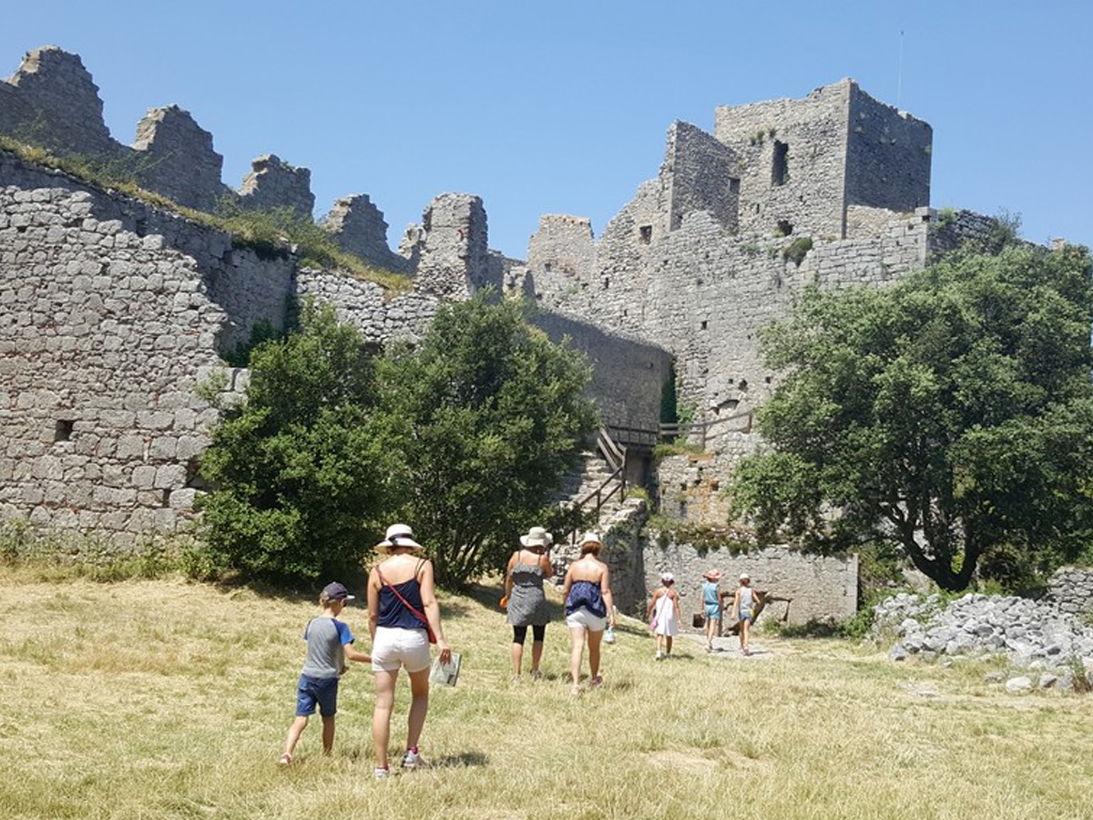 Château de Puilaurens adhère à Aude Vacances Sereines