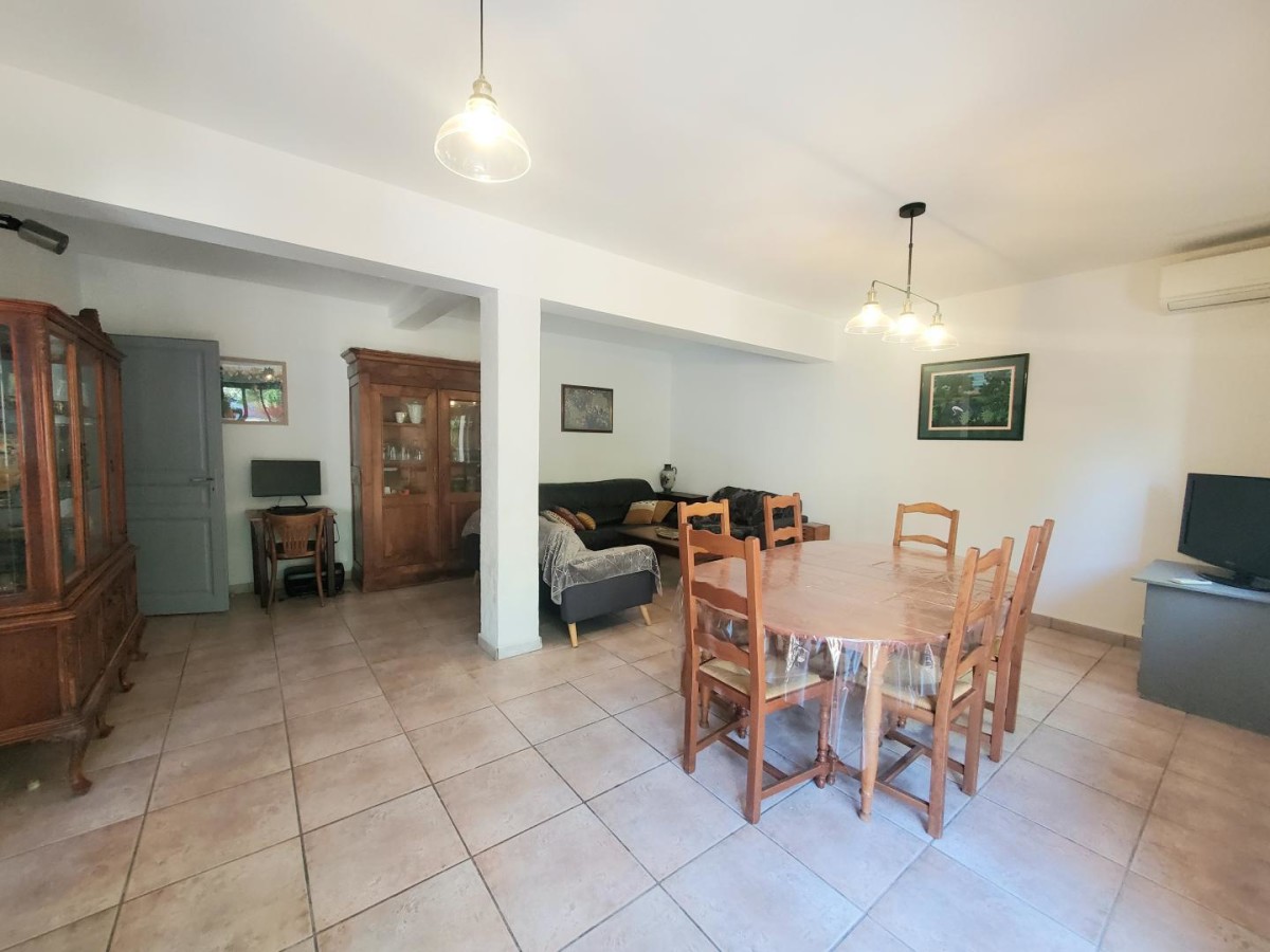 11G3564 - L'Amandier_9