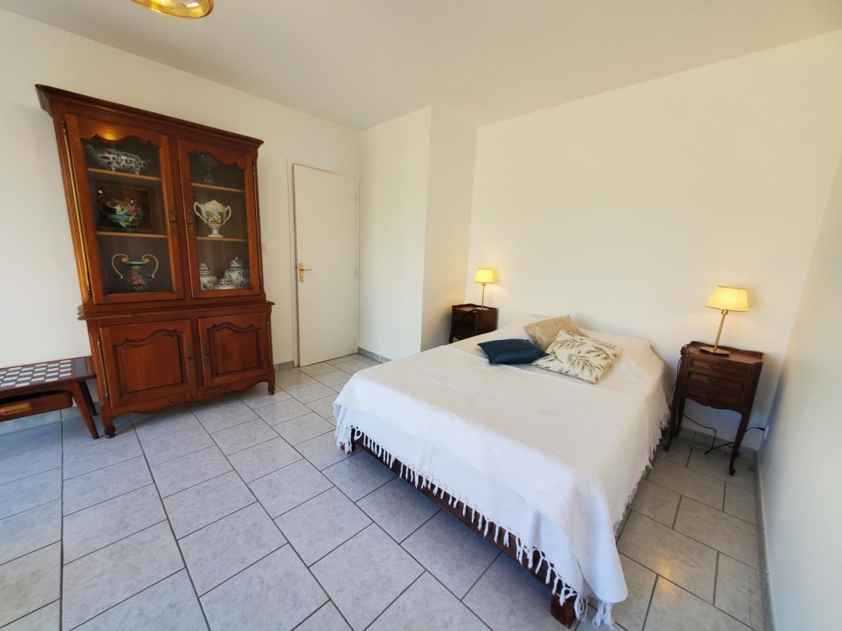 11G3564 - L'Amandier_10