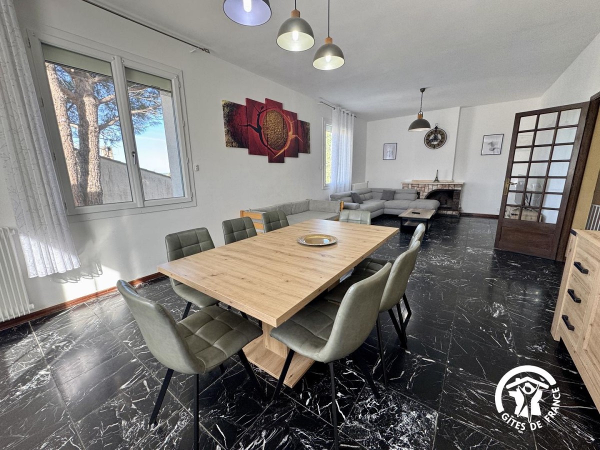 11G3583 - À l'Horizon de la Cité 2_4