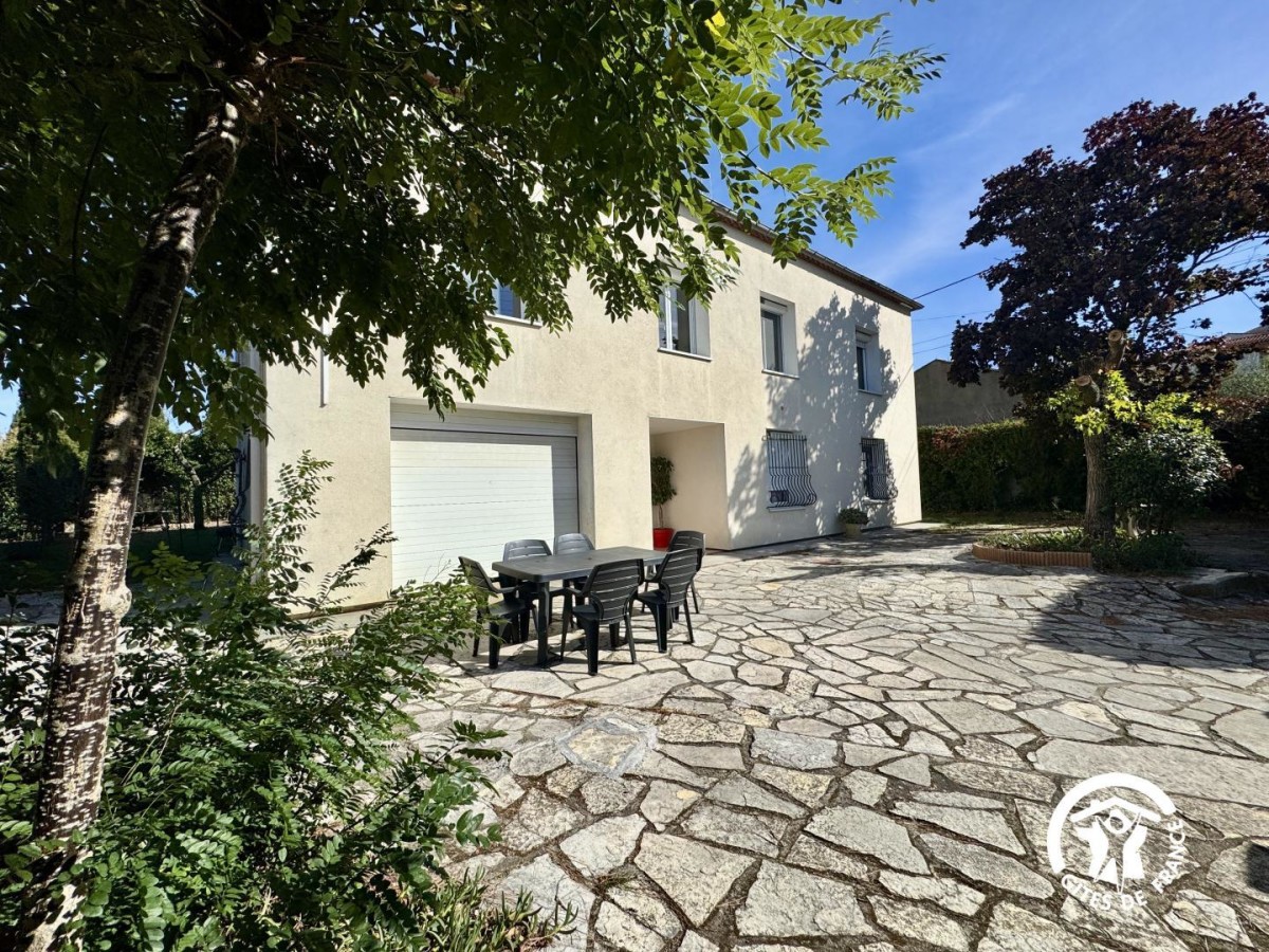 11G3583 - À l'Horizon de la Cité 2_1