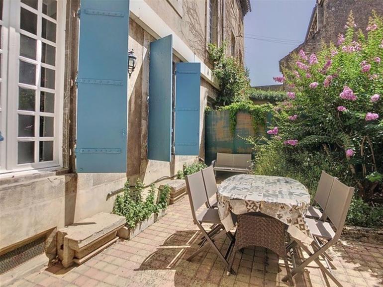 APPARTEMENT LE JARDIN.1jpg