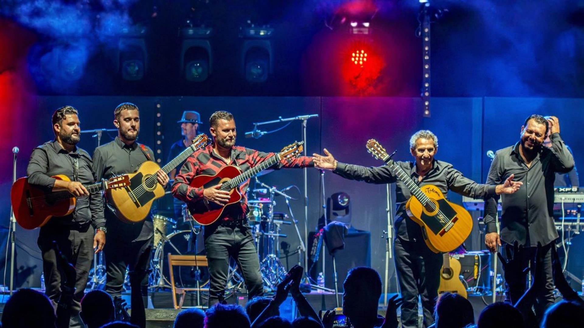 Feria de Carcassonne -  Gipsy Kings by Diego Baliardo  - 1