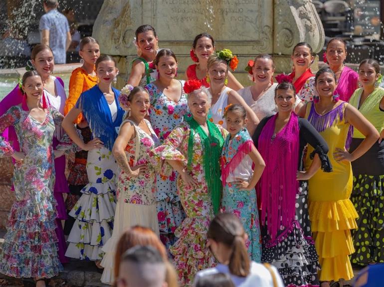 Feria de Carcassonne - La Peña Flamenca Anda Jaleo  - 1