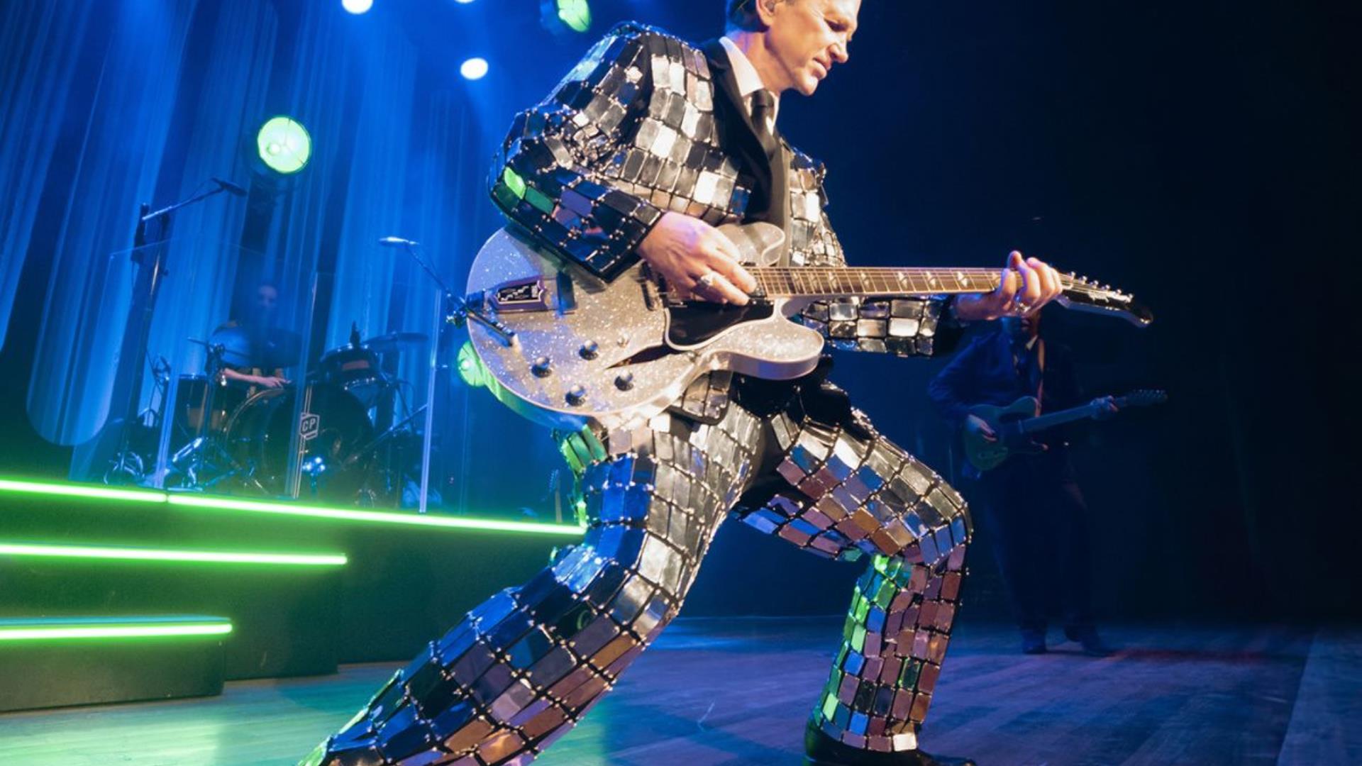 Festival de Carcassonne -  Chris Isaak  - 1