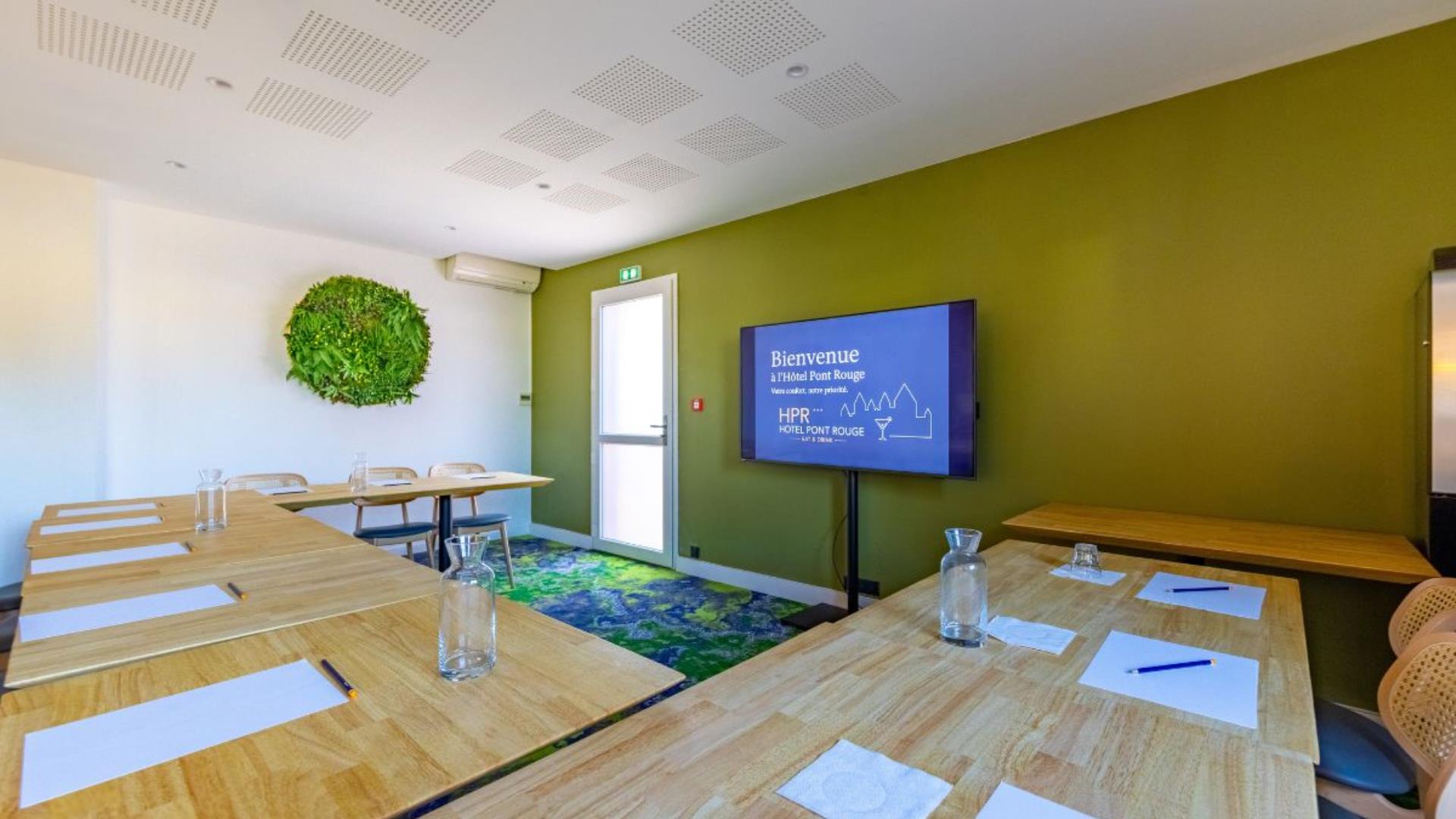 HOTEL DU PONT ROUGE - SALLE DE SEMINAIRE - 1