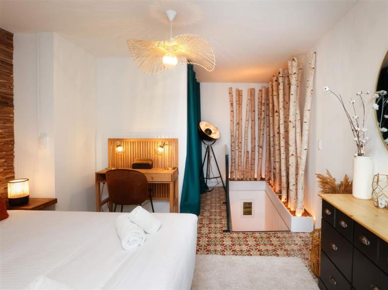 Chambre vue sur la Cité- Cocon de la Cité