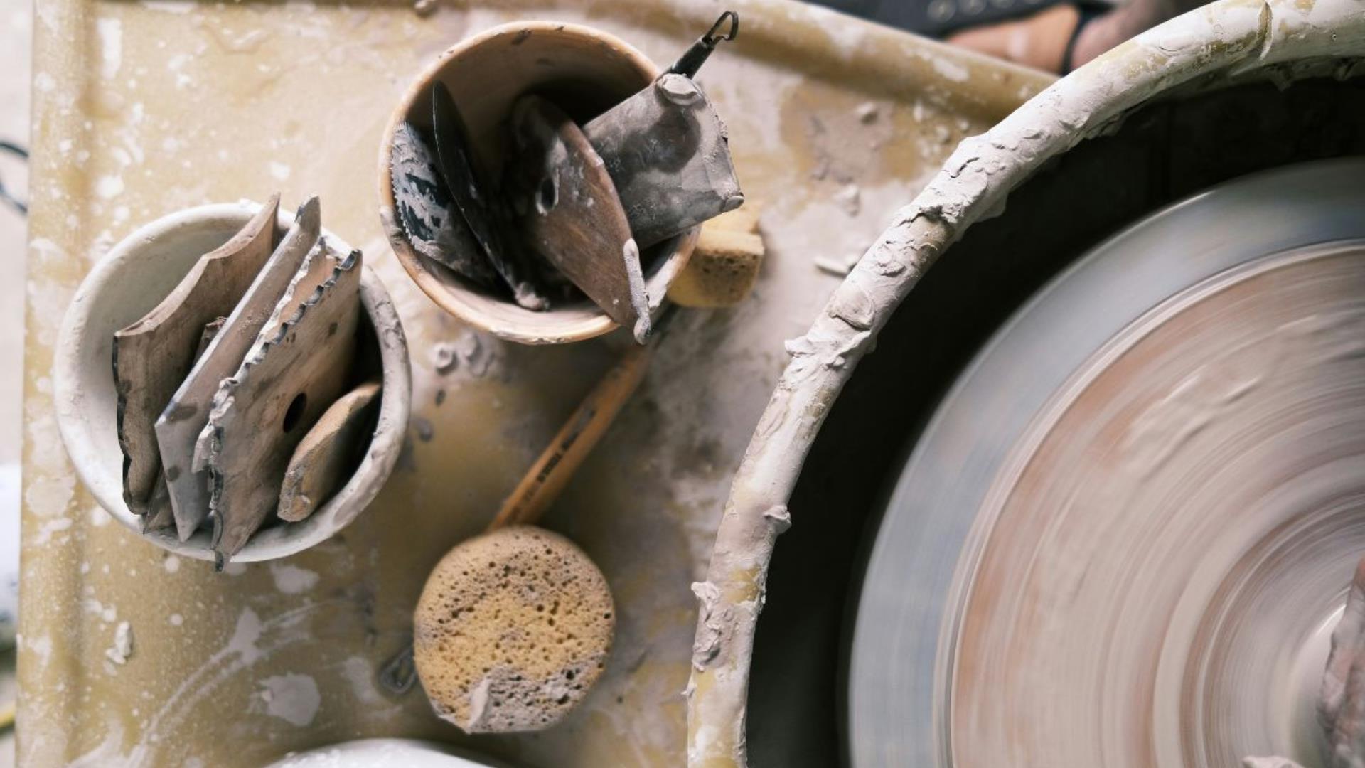 INITIATION À LA CÉRAMIQUE  - 1