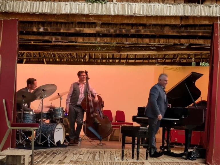 JAMES PEARSON TRIO À L'HÔTEL DE LA CITÉ - 1