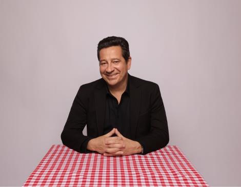 LAURENT GERRA SE MET À TABLE !  - 1