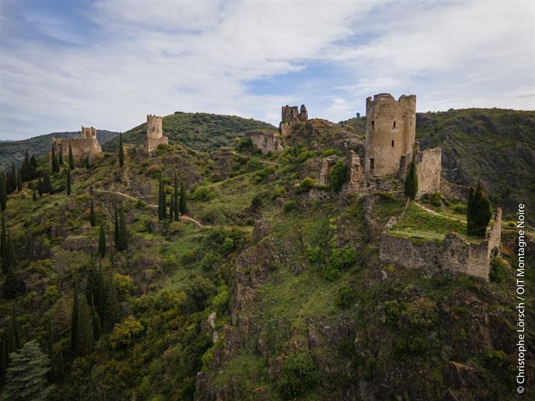 Lastours - les quatre châteaux de Lastours vue aérienne - Christophe LÖRSCH