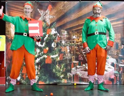 Les lutins magiques du Père Noël  - 1