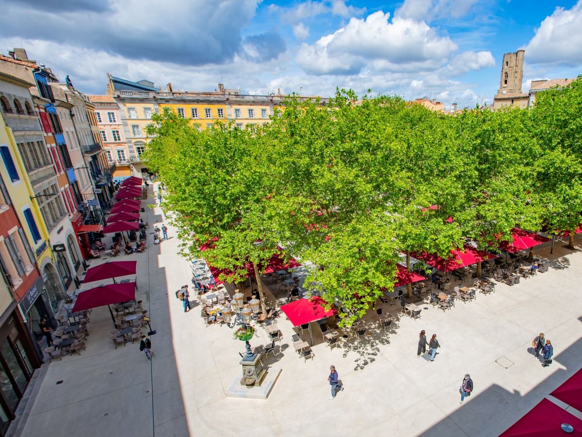 CARNOT SQUARE AND THE FOUNTAIN - Office de tourisme de Carcassonne