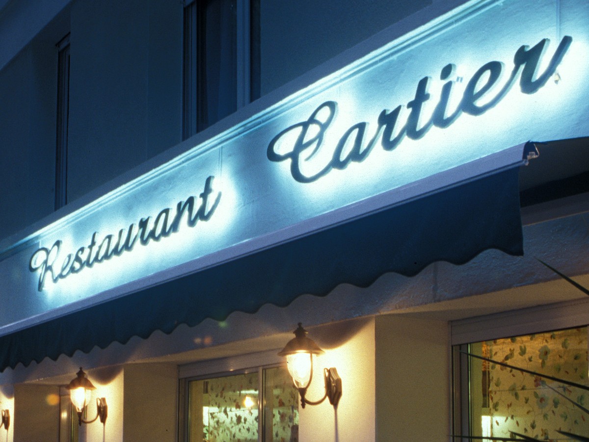 cartier blue restaurant