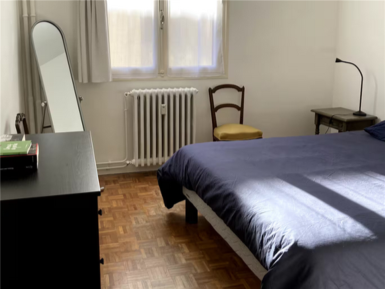 Screenshot 2026-06-02 at 11-40-45 Appartement Central-Cité médiévale Parking gratuit - Appartements à louer à Carcassonne Occitanie France - Airbnb