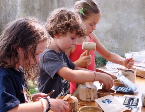 atelier-travail-du-cuir-carcassonne-ete