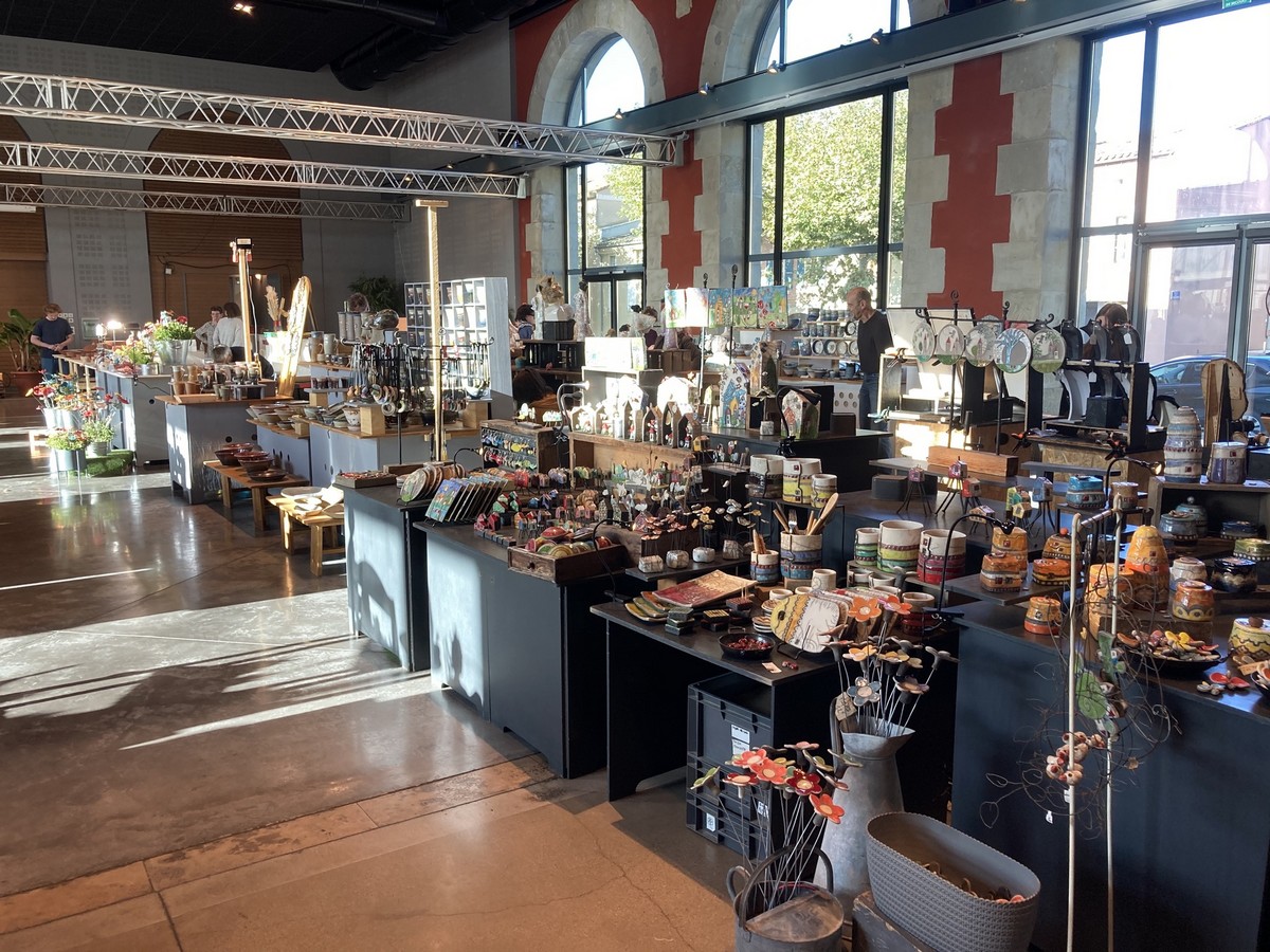 LE MARCHÉ DES POTIERS DE CASTELNAUDARY (1/1)